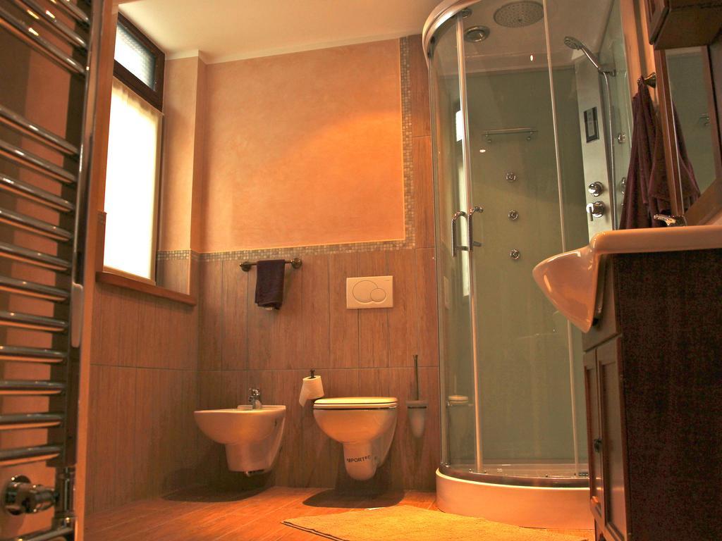 Agriturismo Il Sorriso Dei Figli Argegno Room photo